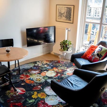 Ginny'S Studio Op De Grote Markt Бреда Экстерьер фото